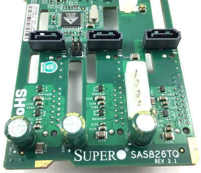 Объединительная плата SuperMicro BPN-SAS-826TQ 2U на 12x SAS/SATA HDD 